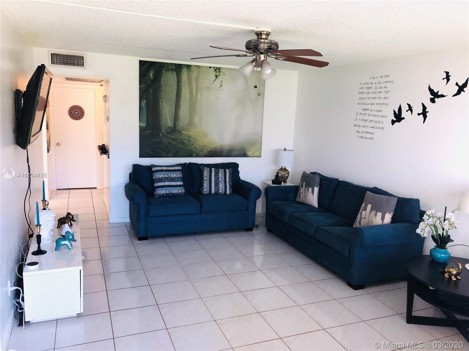 11 Mansfield East, Unit A Boca Raton, FL 33434 - Photo 6 of 25 Gallery Image 6