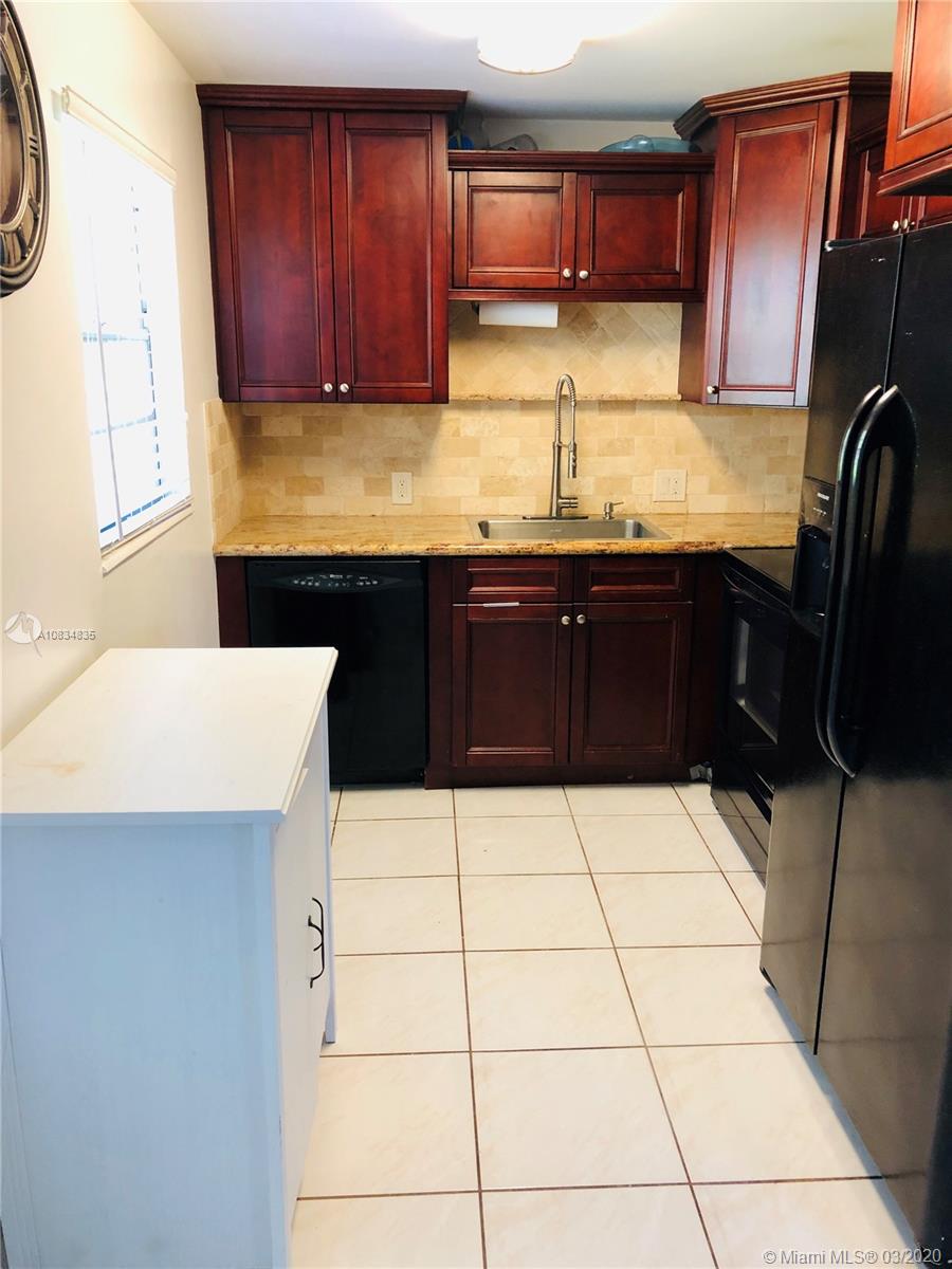 11 Mansfield East, Unit A Boca Raton, FL 33434 - Photo 8 of 25 Gallery Image 8
