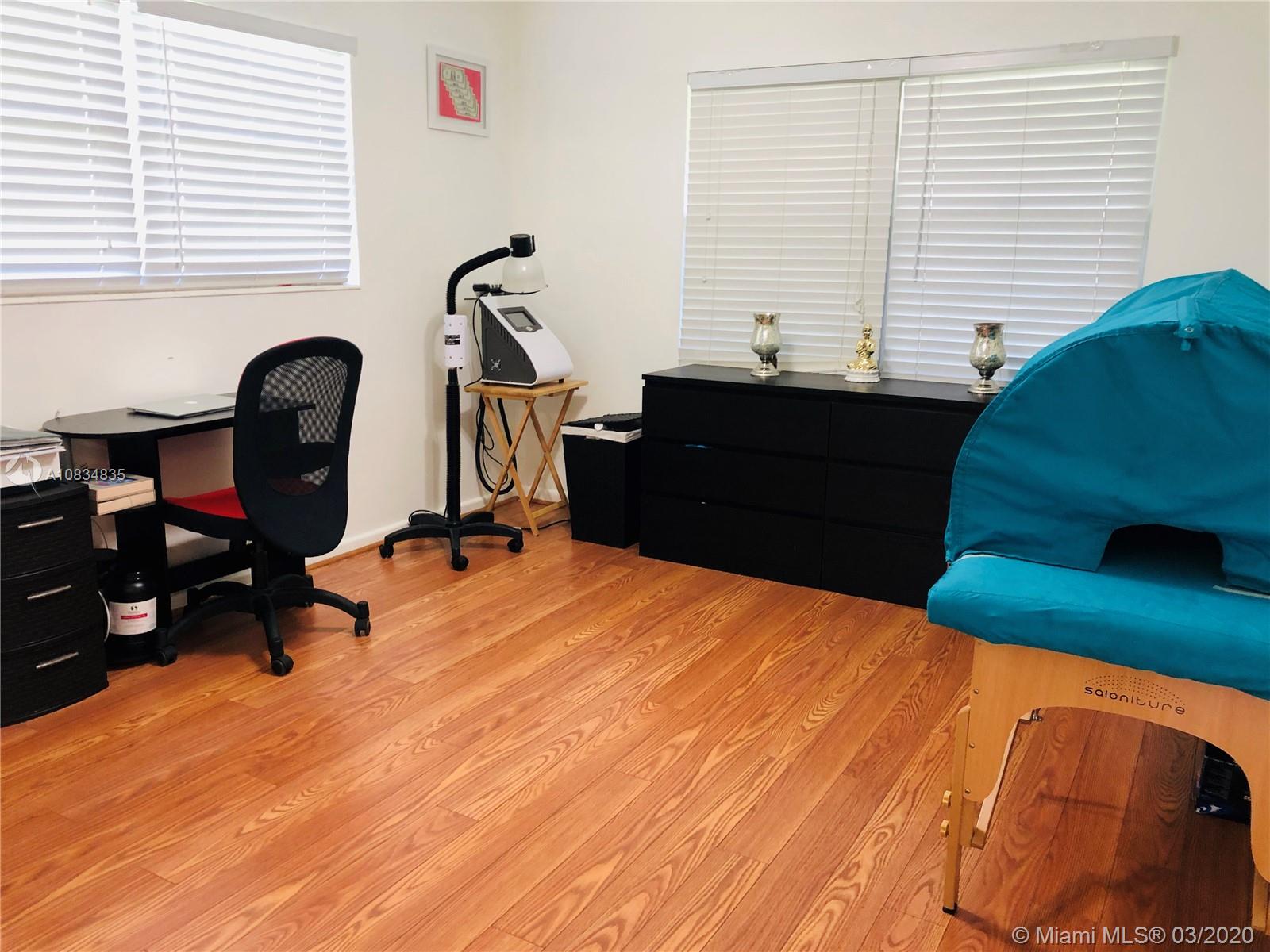 11 Mansfield East, Unit A Boca Raton, FL 33434 - Photo 10 of 25 Gallery Image 10