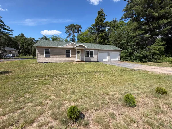 $247,500 | 106 Hill Street, Keeseville, NY 12944