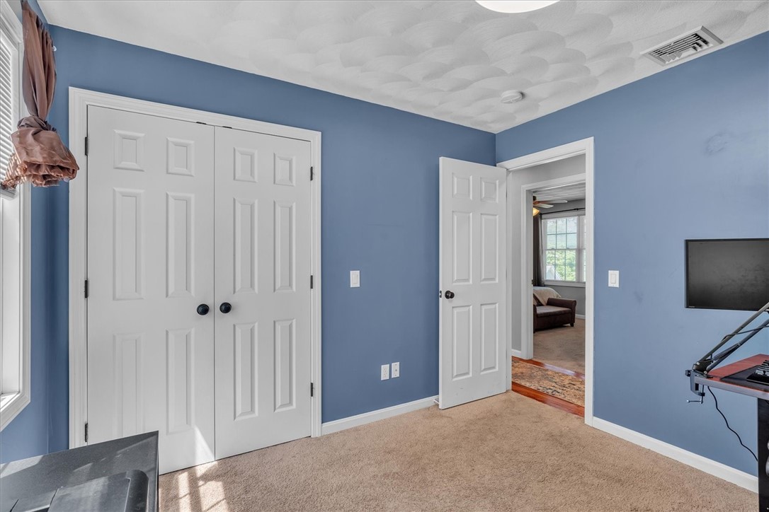 1060 Joslin Road Burrillville, RI 02830 - Photo 14 of 36 Gallery Image 14
