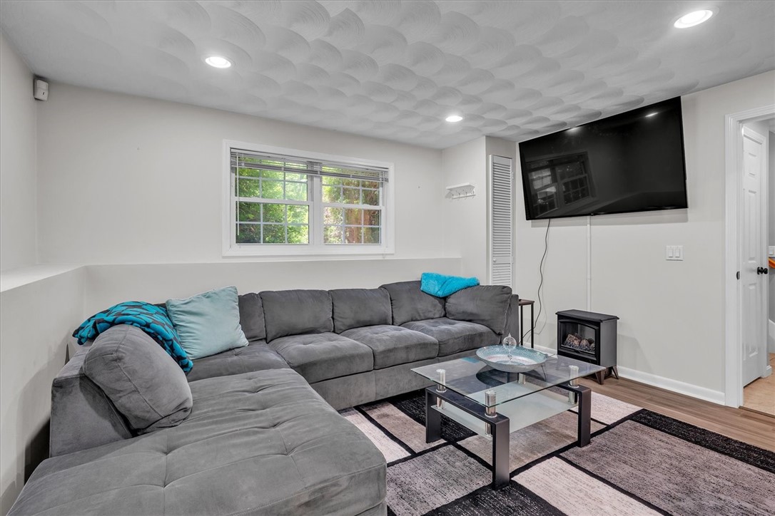 1060 Joslin Road Burrillville, RI 02830 - Photo 24 of 36 Gallery Image 24