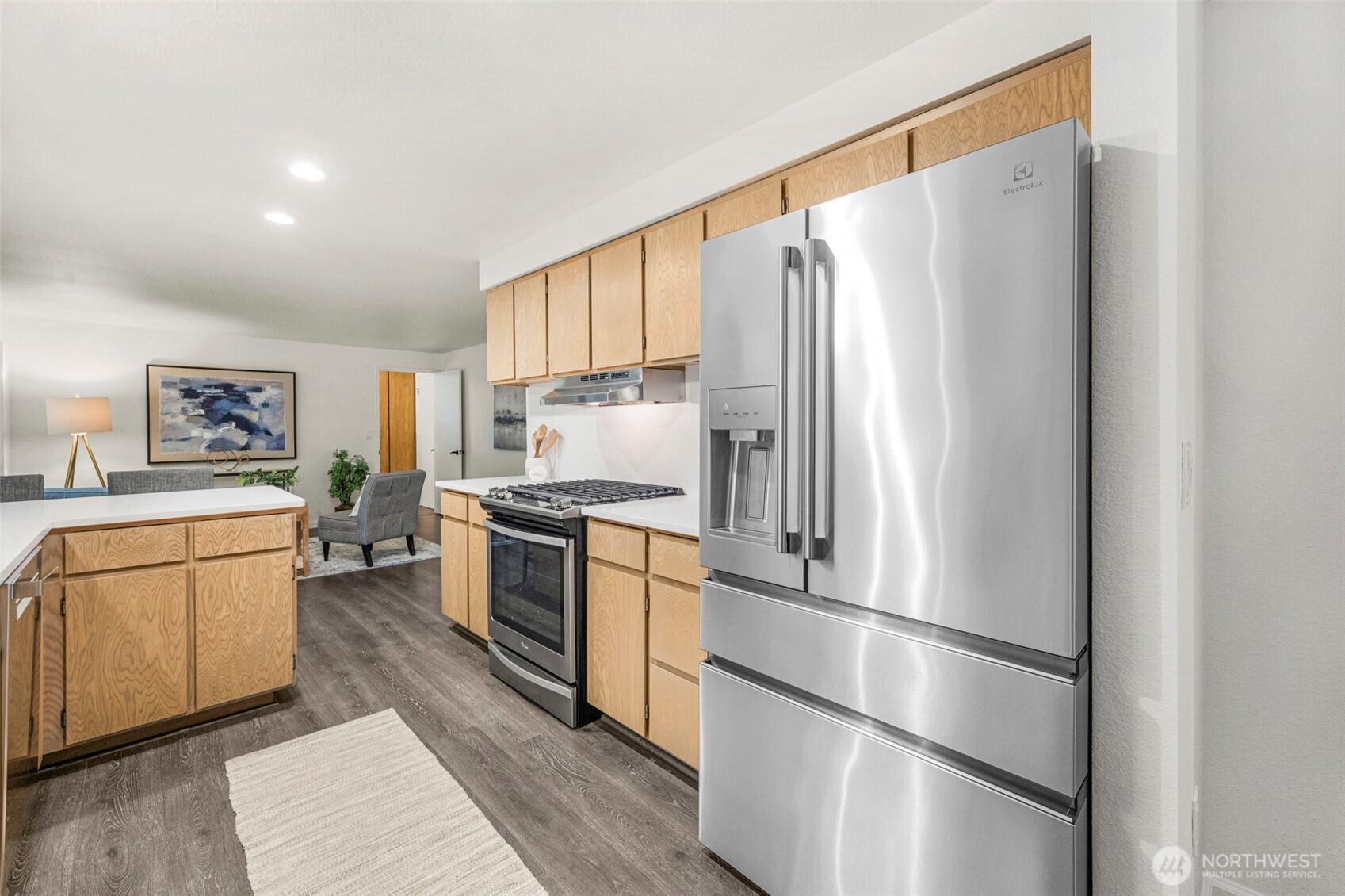 8909 55th Place West Mukilteo, WA 98275 - Photo 13 of 38