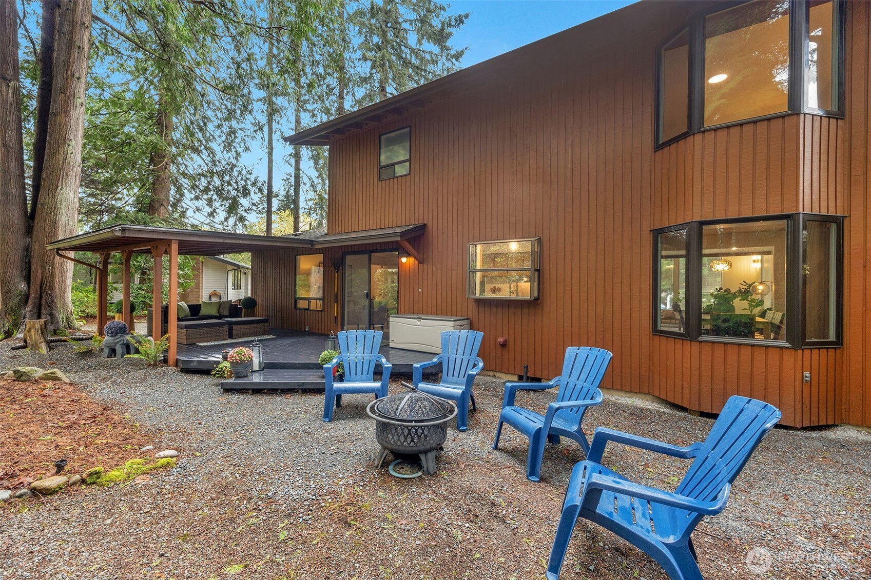 8909 55th Place West Mukilteo, WA 98275 - Photo 26 of 38