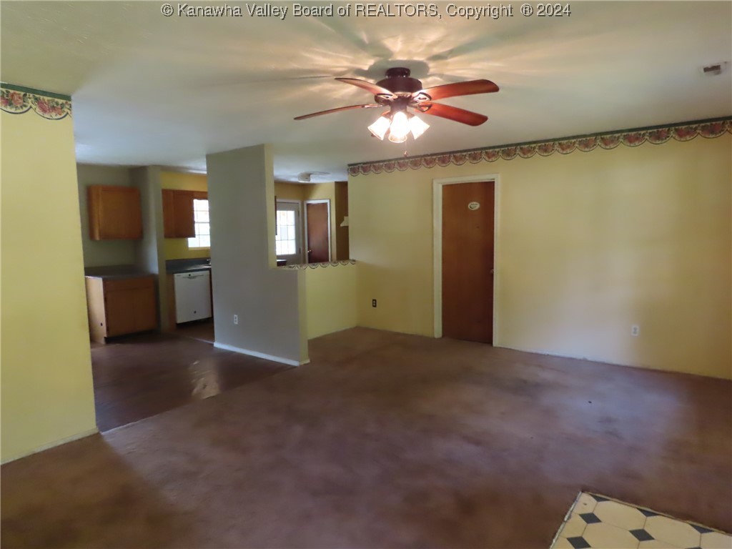 1020 Kelly Hill Road Clendenin, WV 25045 - Photo 7 of 20 Gallery Image 7