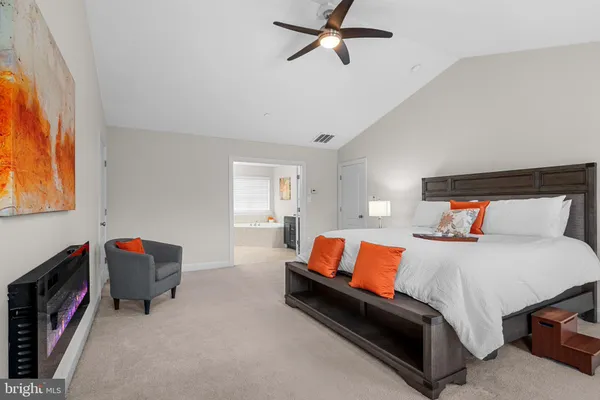 $800,000 | 4554 Coachmans Path Court, Waldorf, MD 20601