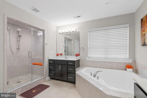 $800,000 | 4554 Coachmans Path Court, Waldorf, MD 20601