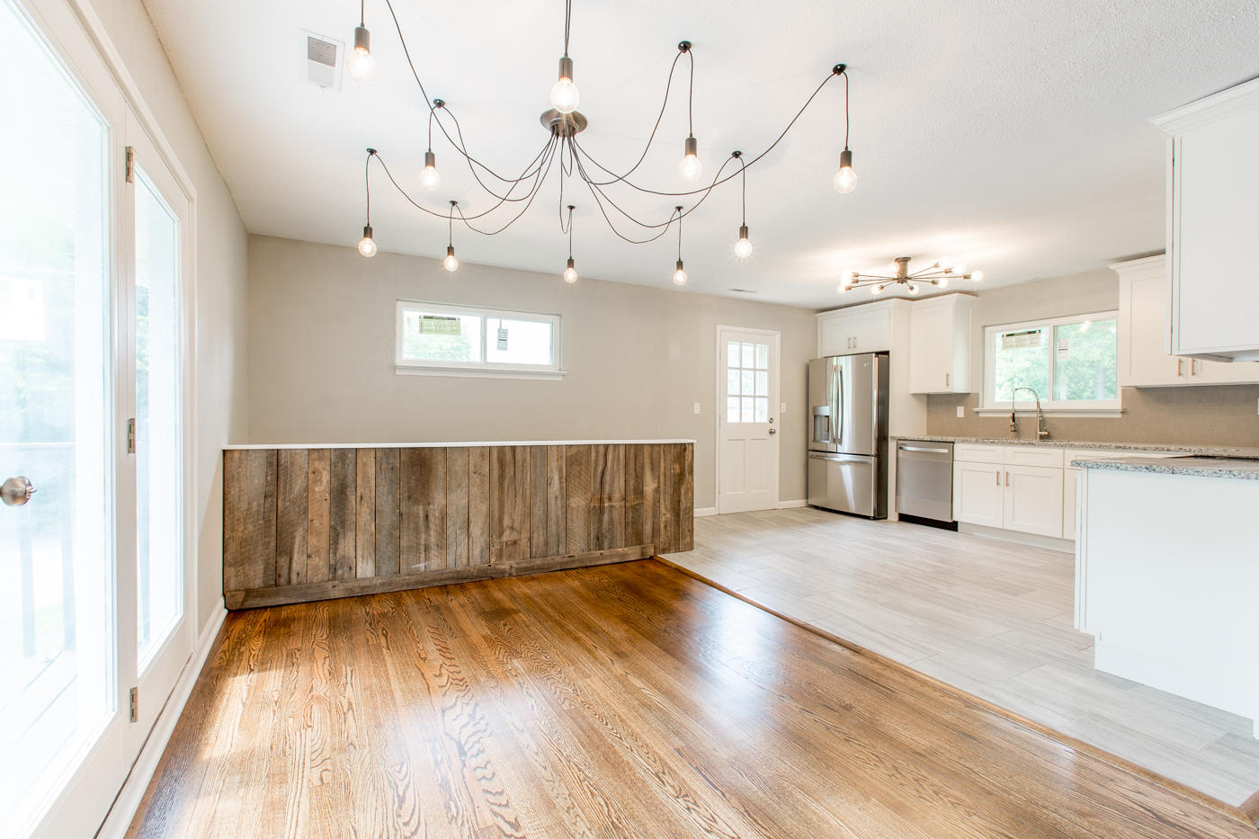 500 Gillespie Road Chattanooga, TN 37411 - Photo 5 of 26 Kitchen