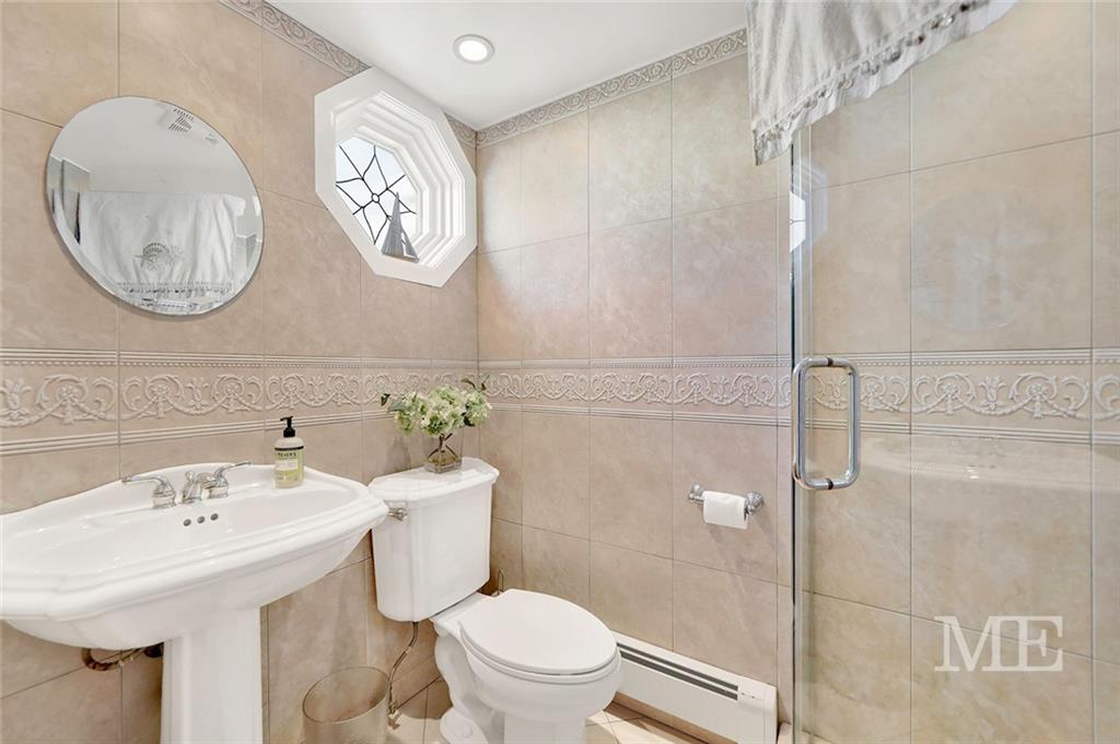25 West 10th Road Queens, NY 11693 - Photo 15 of 30 Gallery Image 15