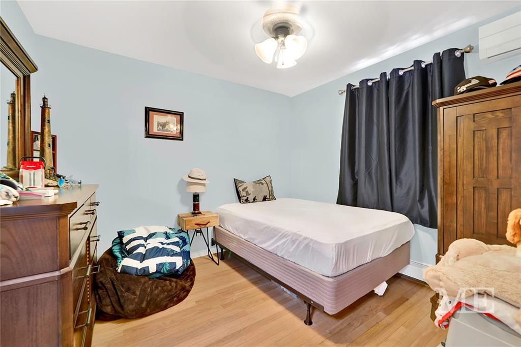 25 West 10th Road Queens, NY 11693 - Photo 27 of 30 Gallery Image 27