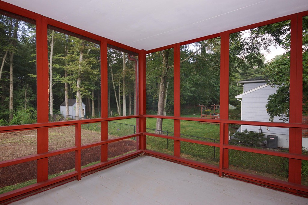 19 Woodmere Road Framingham, MA 01701 - Photo 21 of 23 Gallery Image 21