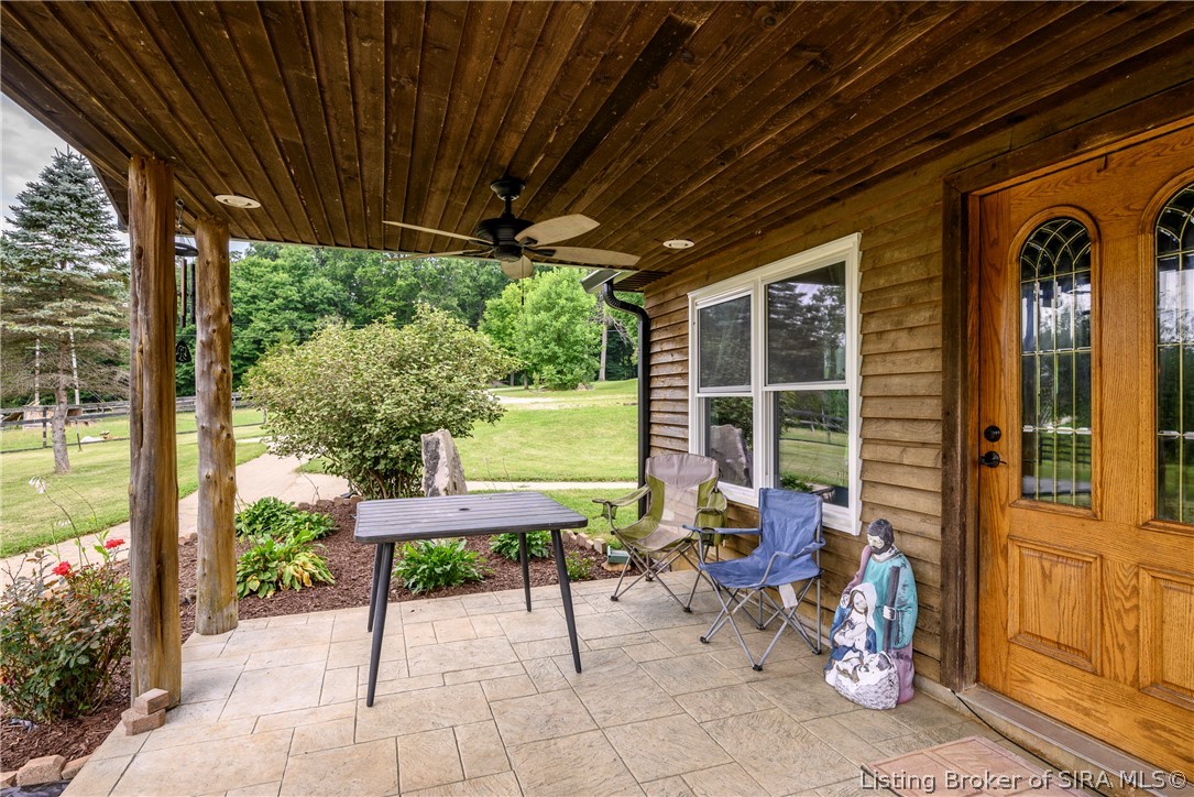 8014 Ridge Way Georgetown, IN 47122 - Photo 4 of 51