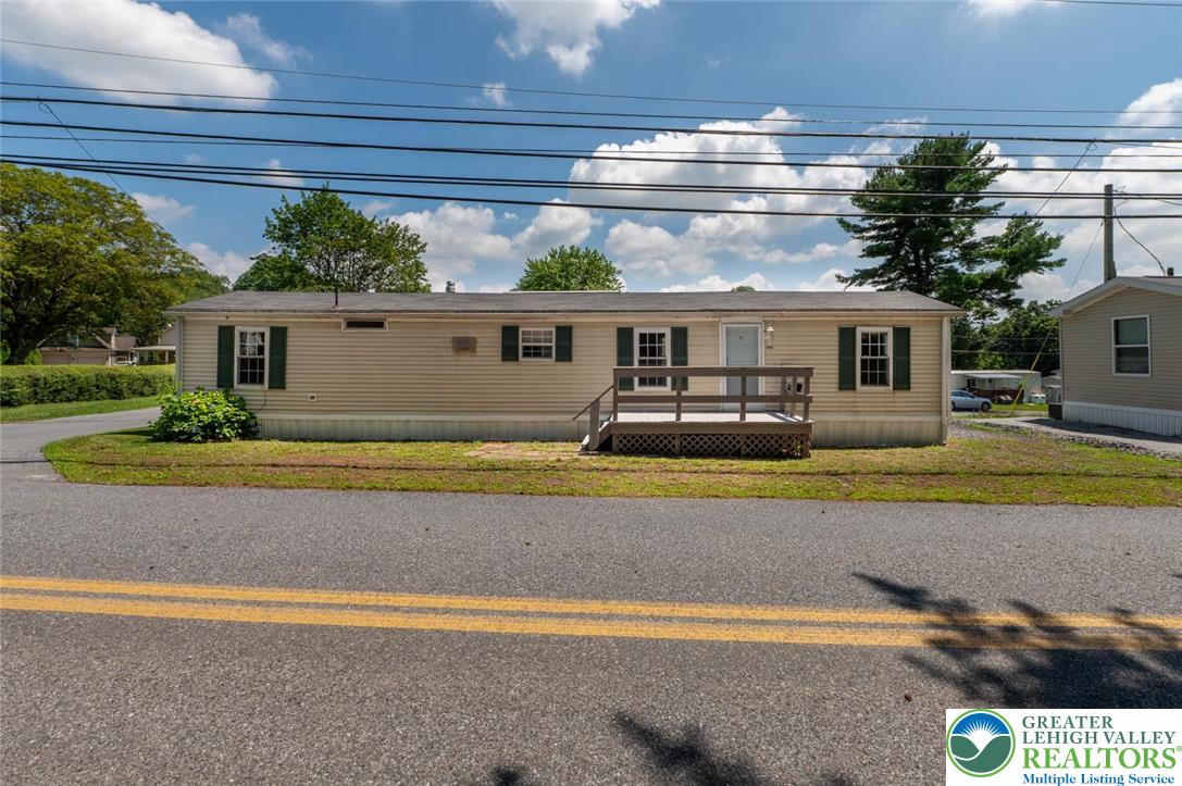 4403 Wolfs Crossing Road Orefield, PA 18069 - Photo 1 of 16 Gallery Image 1