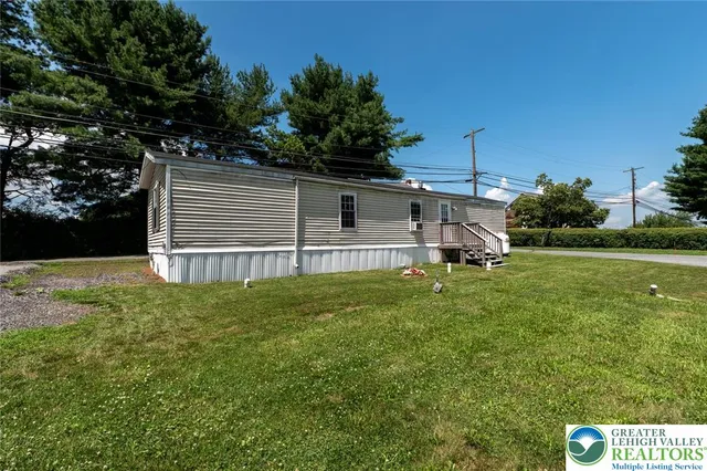 $56,900 | 4403 Wolfs Crossing Road, Orefield, PA 18069