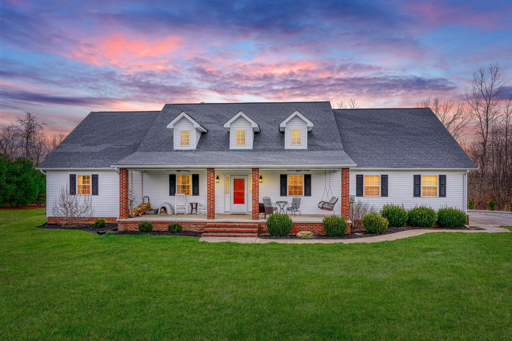 10805 Dozer Road Southwest Stoutsville, OH 43154 - Photo 4 of 68 twilight