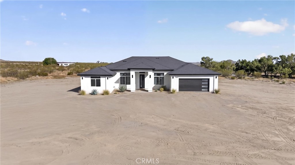 4084 Chevoit Road Phelan, CA 92371 - Photo 9 of 27