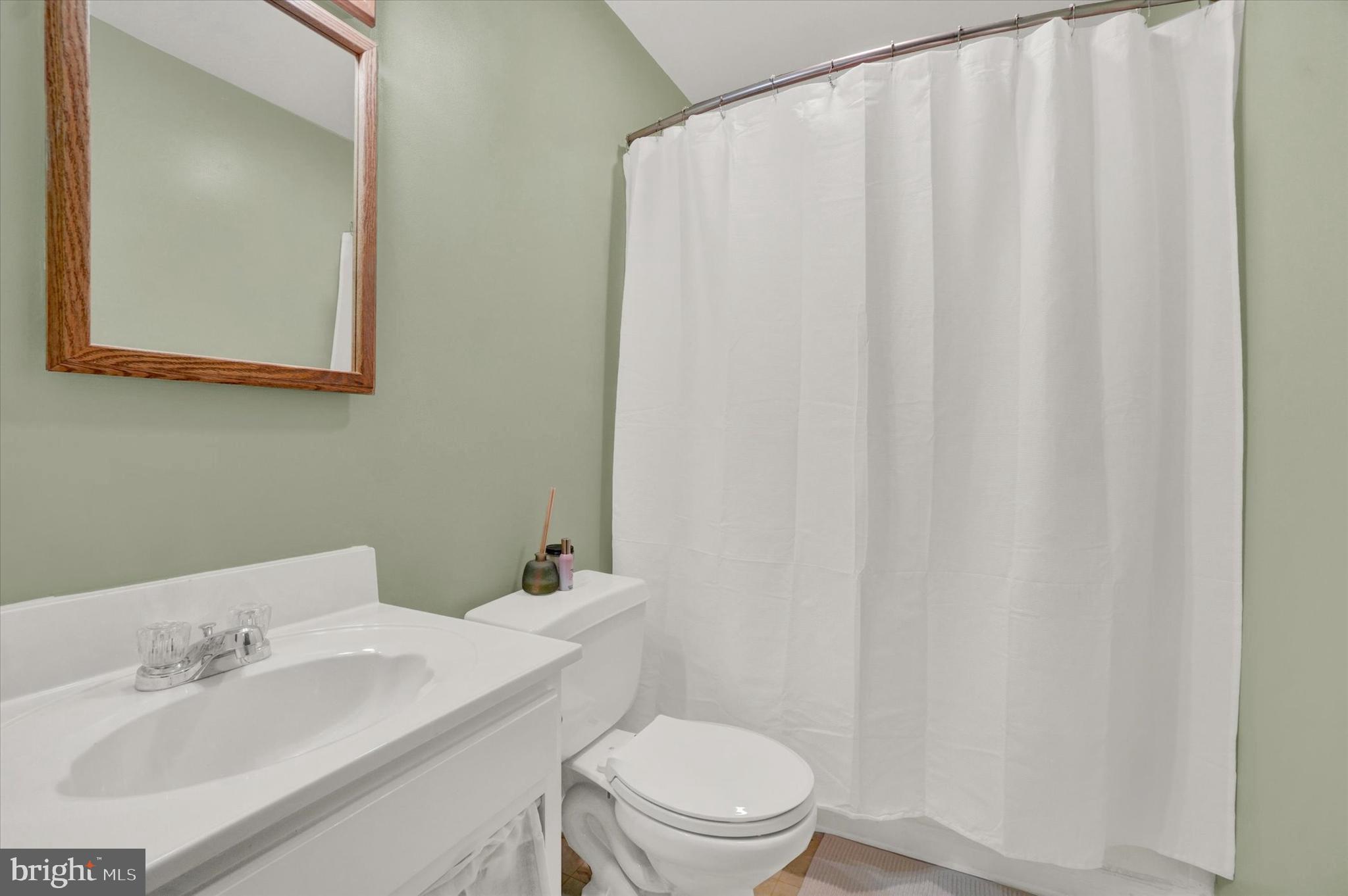 103 Overview Circle East Red Lion, PA 17356 - Photo 16 of 31