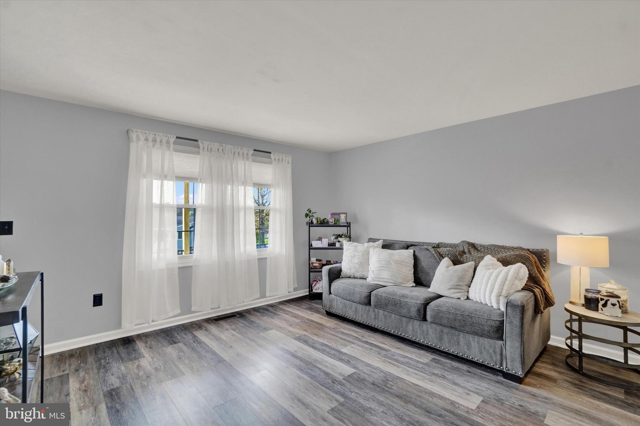 103 Overview Circle East Red Lion, PA 17356 - Photo 5 of 31