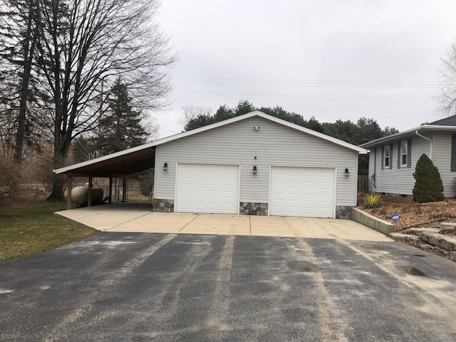 1401 South Byron Road Lennon, MI 48449 - Photo 4 of 31 50009102-3.JPG