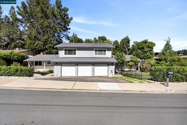 $1,595,000 | 2083 Donald Drive, Moraga, CA 94556