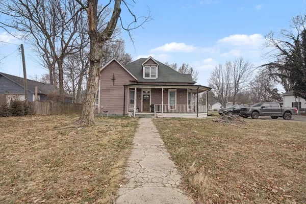 $299,000 | 600 5th Avenue East, Springfield, TN 37172