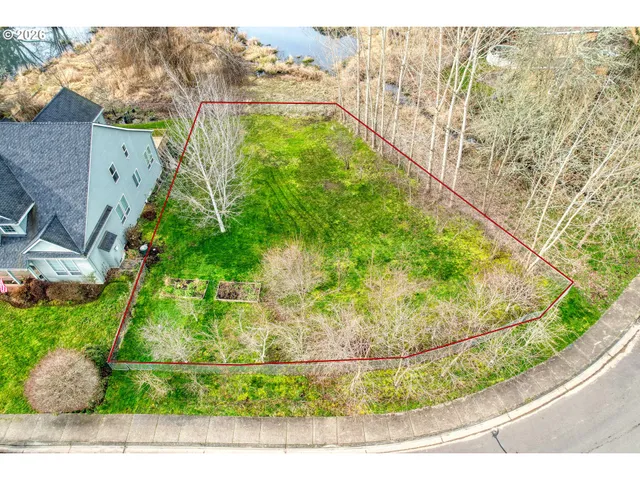 $225,000 | 335 Northeast Hillwood Drive, Hillsboro, OR 97124