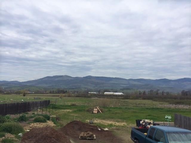 5437 Colver Road Talent, OR 97540 - Photo 5 of 17 5
