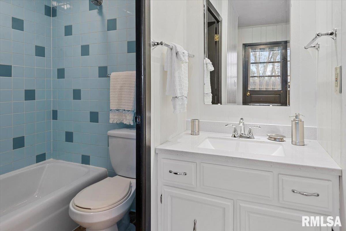 600 South Gatton Street Virginia, IL 62691 - Photo 23 of 45 Gallery Image 23