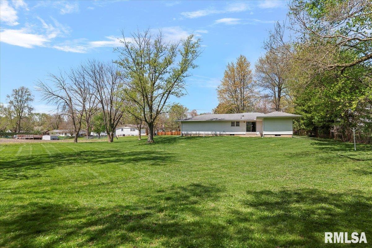 600 South Gatton Street Virginia, IL 62691 - Photo 39 of 45 Gallery Image 39
