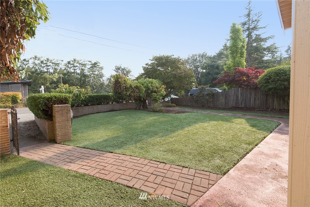 1029 Bell Street Edmonds, WA 98020 - Photo 15 of 16 Gallery Image 15
