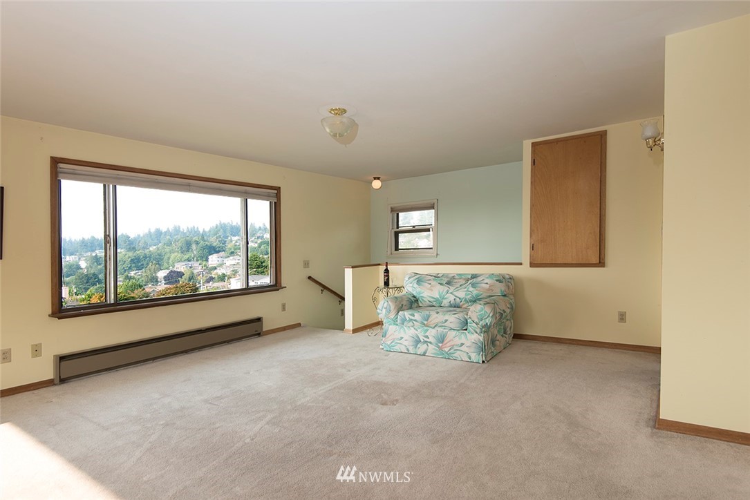 1029 Bell Street Edmonds, WA 98020 - Photo 10 of 16 Gallery Image 10