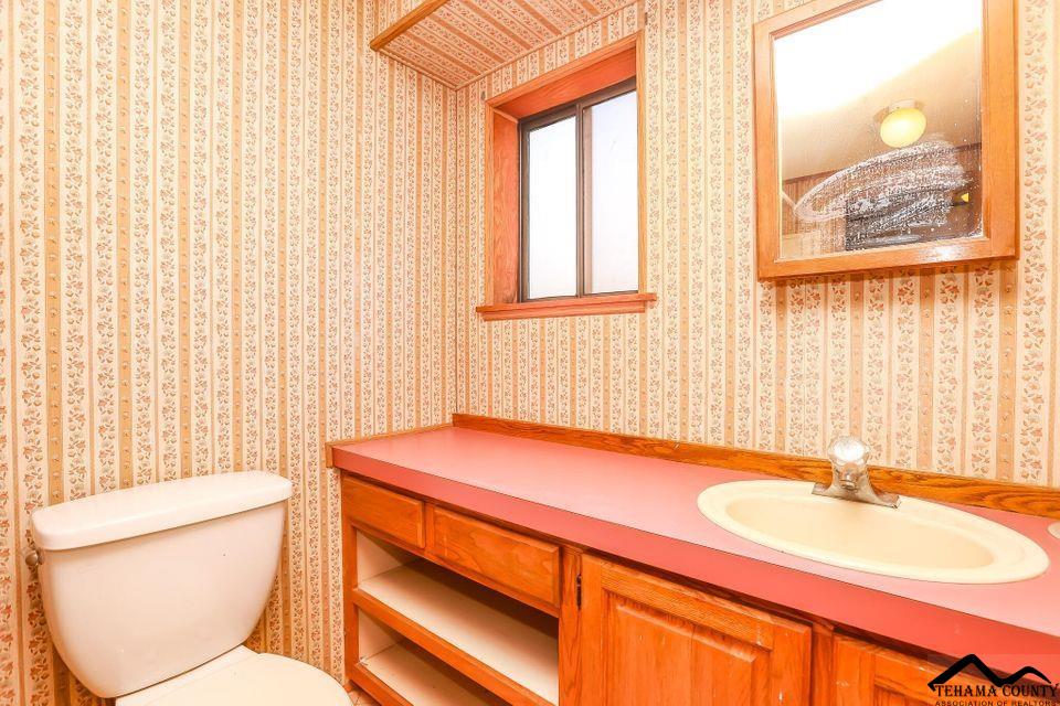 4933 Pinehurst Road Anderson, CA 96007 - Photo 18 of 45