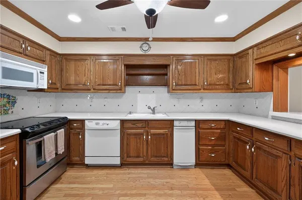 $450,000 | 5441 Trentham Drive, Dunwoody, GA 30338