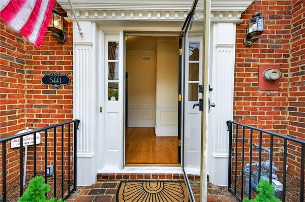 $450,000 | 5441 Trentham Drive, Dunwoody, GA 30338