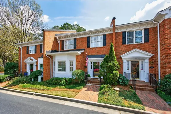 $450,000 | 5441 Trentham Drive, Dunwoody, GA 30338