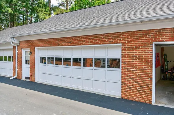 $450,000 | 5441 Trentham Drive, Dunwoody, GA 30338