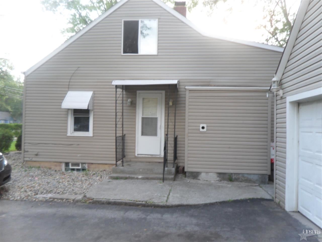 2121 East Paulding Road Fort Wayne, IN 46806 - Photo 3 of 11