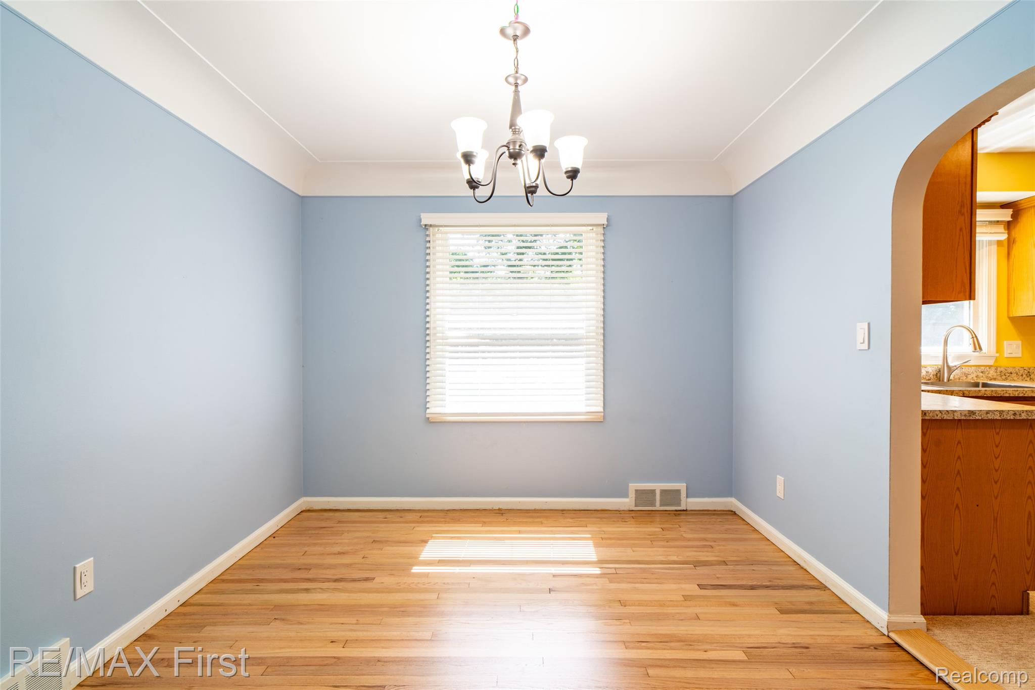 42471 Utica Road Sterling Heights, MI 48314 - Photo 22 of 38 UTICA-19.jpg
