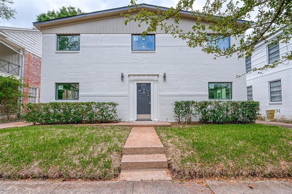 1747 Wroxton Court, Unit 2 Houston, TX 77005 - Photo 1 of 16 Gallery Image 1
