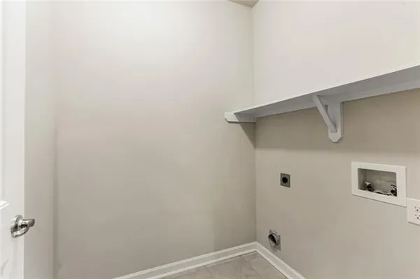 $2,400 | 39455 Legacy Lake Drive, Gonzales, LA 70737