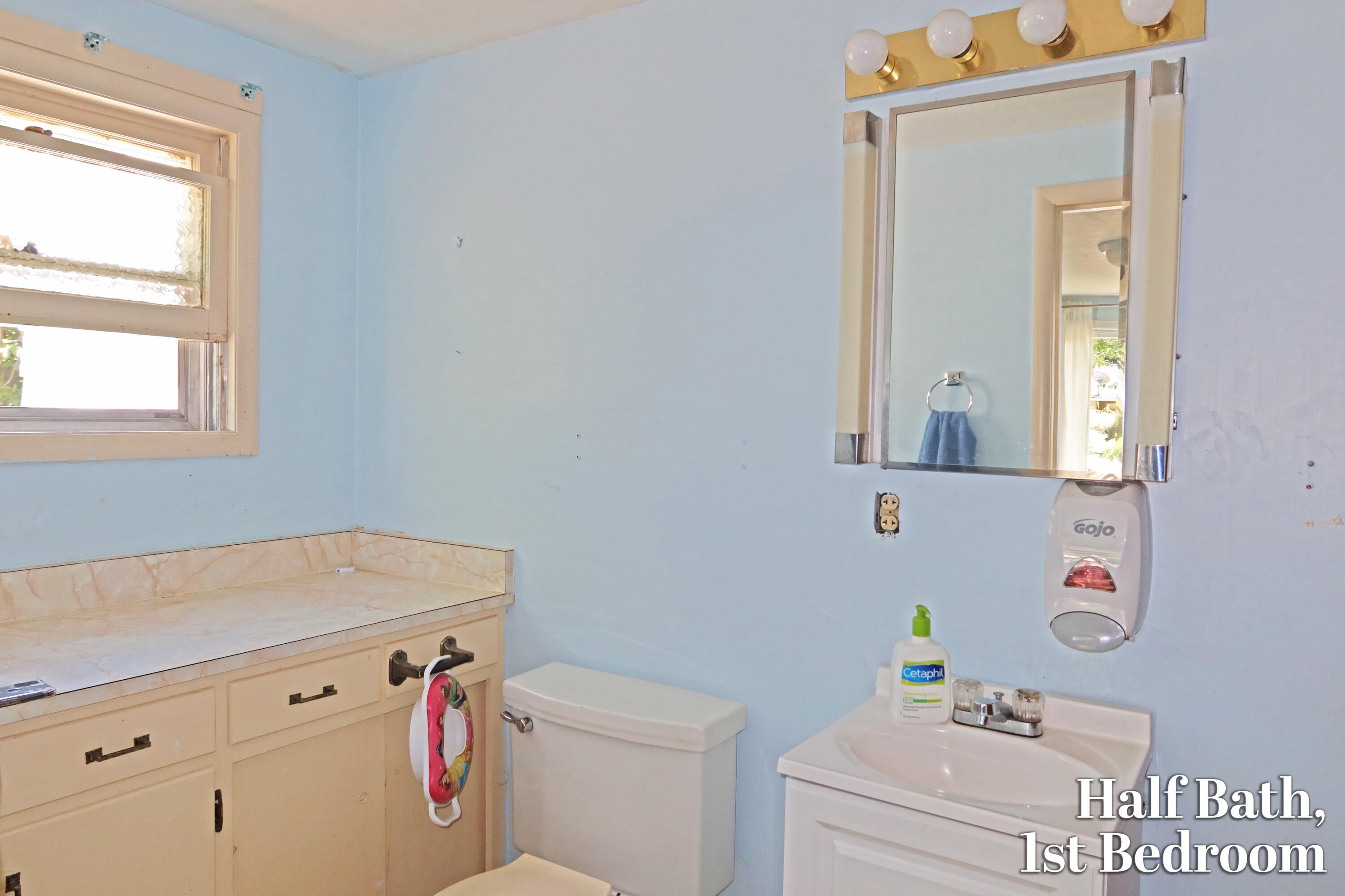 2111 Hillcrest Road Medford, OR 97504 - Photo 16 of 28 MLS 17