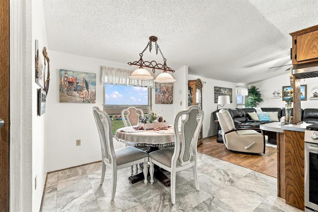 934 Elm Grove Road Valley View, TX 76272 - Photo 19 of 30 Gallery Image 19
