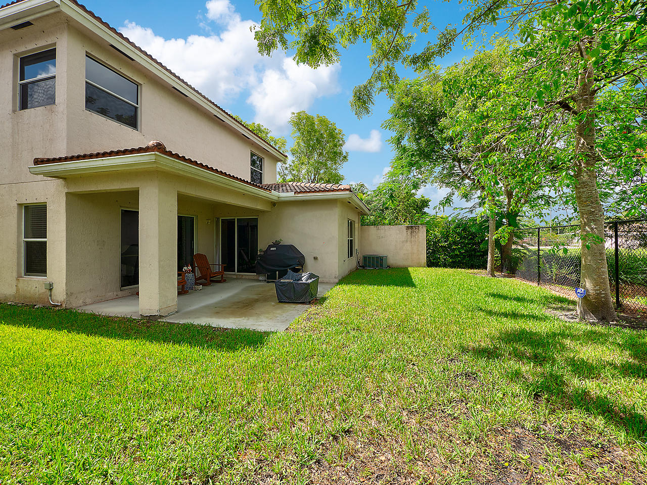509 Alejandro Lane West Palm Beach, FL 33413 - Photo 12 of 13 012 copy