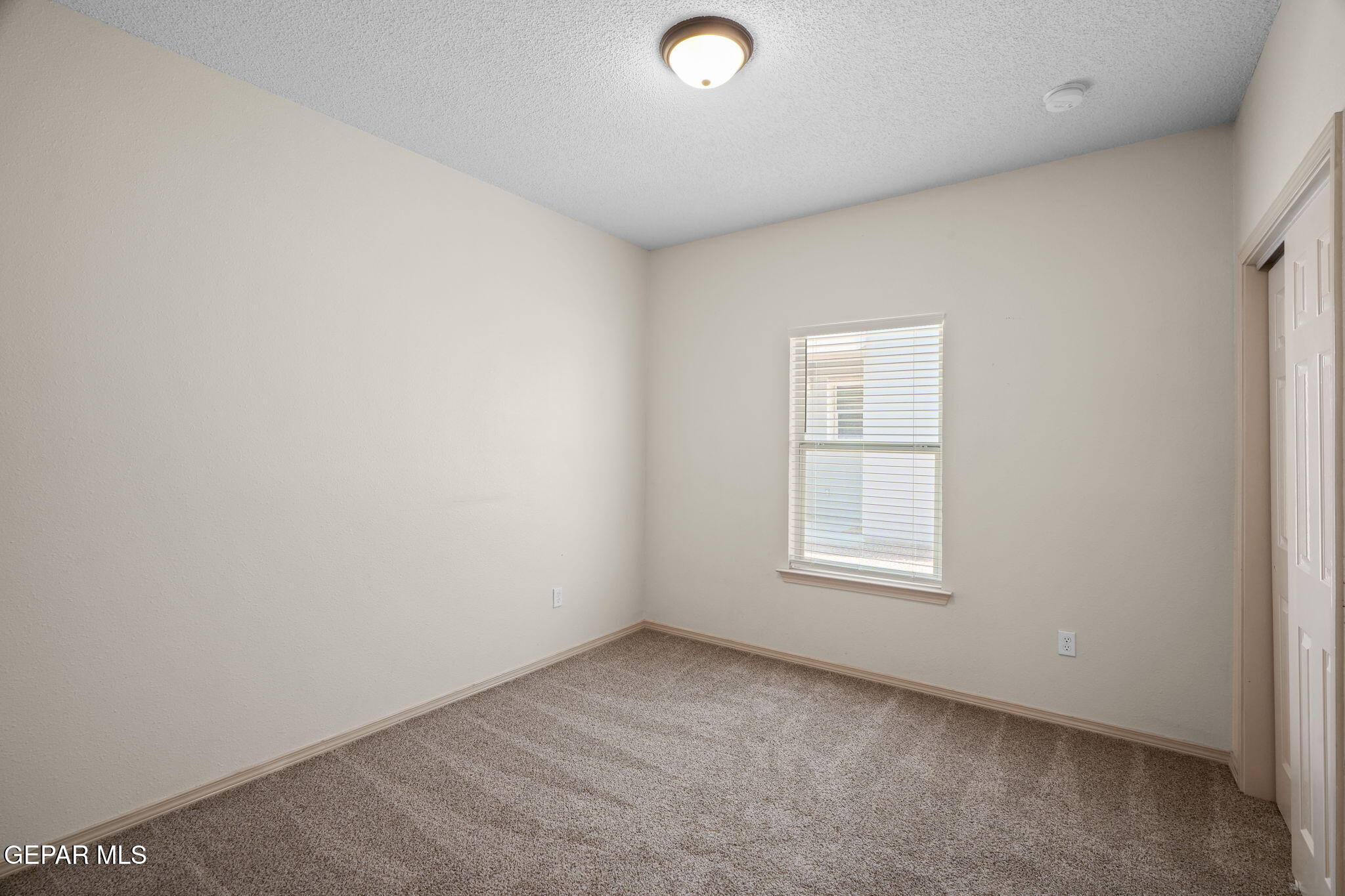 5953 Redstone Rim Drive El Paso, TX 79934 - Photo 20 of 54 5953 Redstone Rim Dr-19