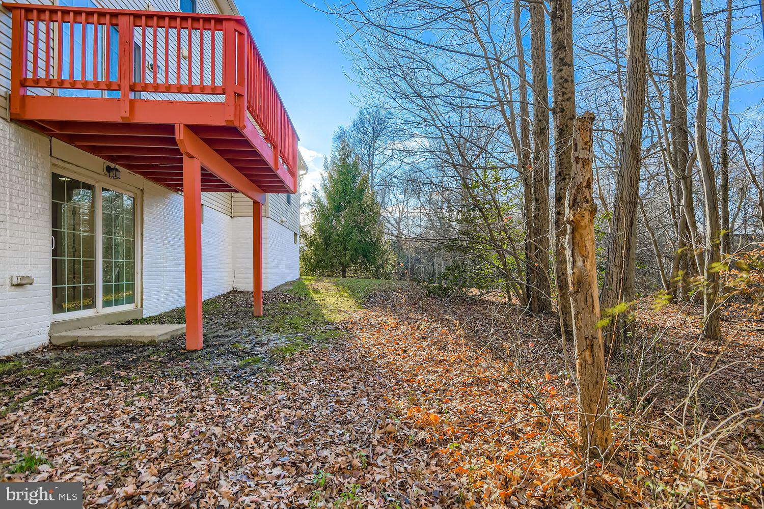 2218 Retreat Court Edgewood, MD 21040 - Photo 28 of 29 a backyard of a house with lots of green space