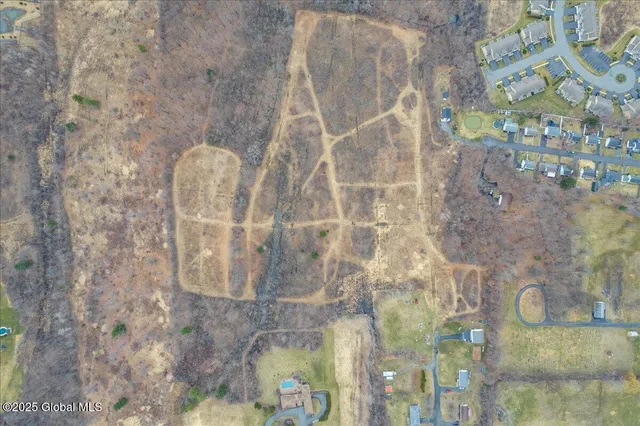 $949,999 | 30 Landor Lane, Cohoes, NY 12047