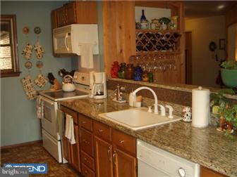 326 Fish Pond Road Glassboro, NJ 08028 - Photo 8 of 12 Kitchen