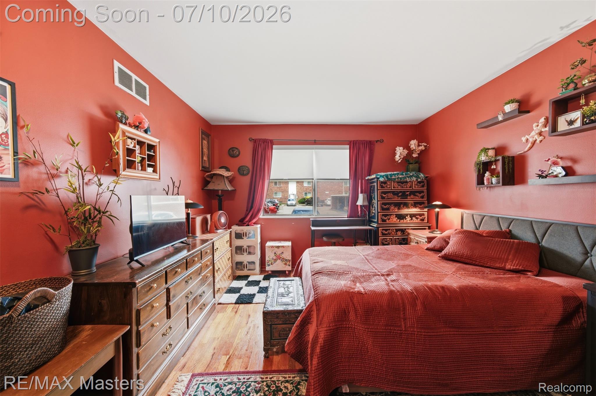 29606 Hoover Road, Unit 606 Warren, MI 48093 - Photo 23 of 35 29606 hoover rd unit 606 22.jpeg