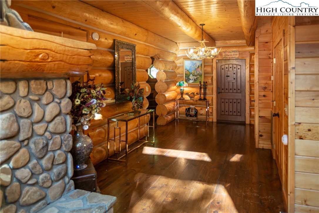 655 Big Tree Road West Jefferson, NC 28694 - Photo 7 of 28 Gallery Image 7