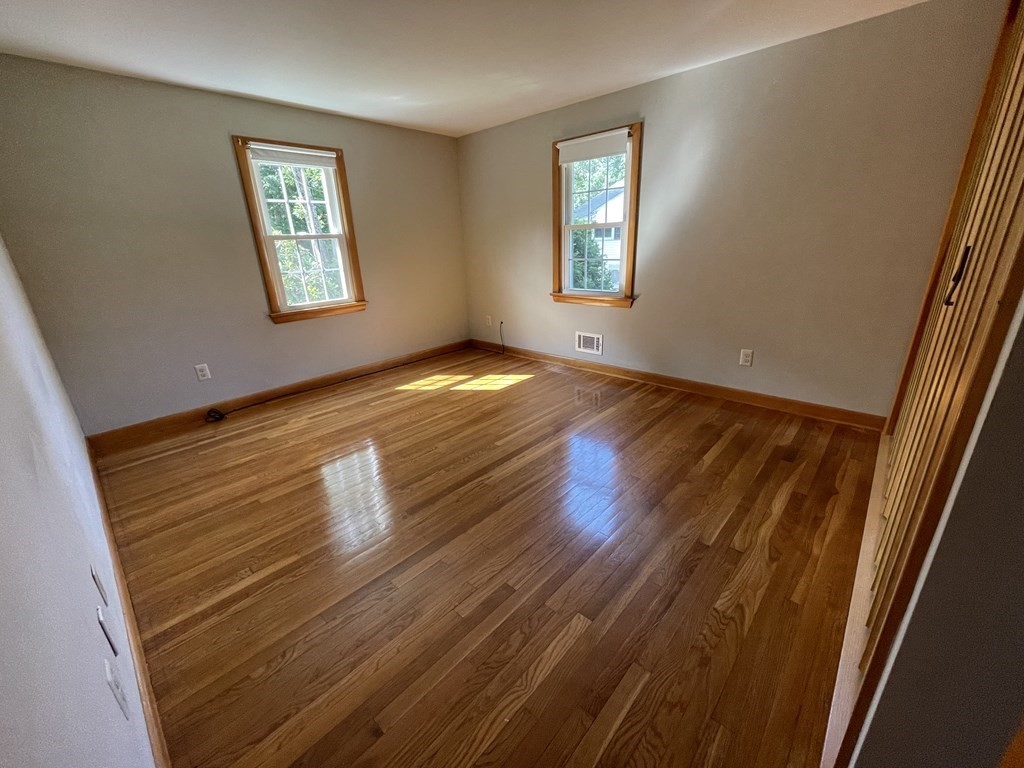 61 Norgate Road Attleboro, MA 02703 - Photo 16 of 42 Gallery Image 16